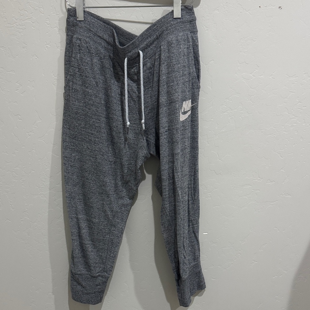 Nike Gray Cropped Sweatpants